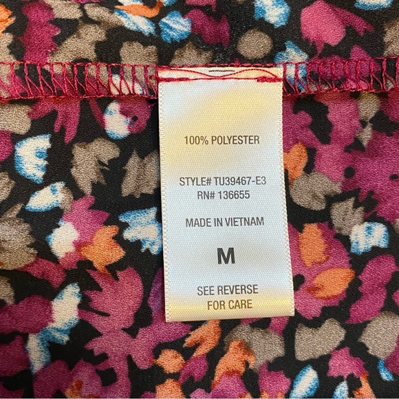 Floral Flowy Top - Picture 8 of 10